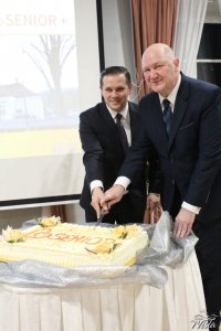 Tort na otwarcie Klubu Seniora